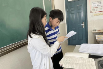 扬州市邗江区汊河学校阅读区